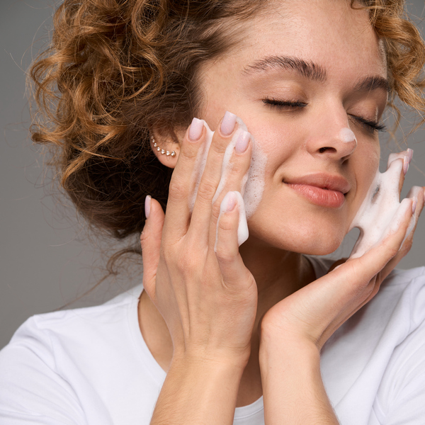 Базовый набор по уходу за жирной кожей Зимний уход Hillary Winter care for oil skin