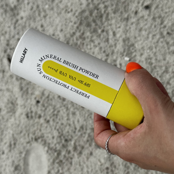 Сонцезахисна мінеральна пудра прозора з SPF 50+ Hillary Perfect Protection Sun Mineral Brush Powder Sheer Matte SPF 50+, 4г