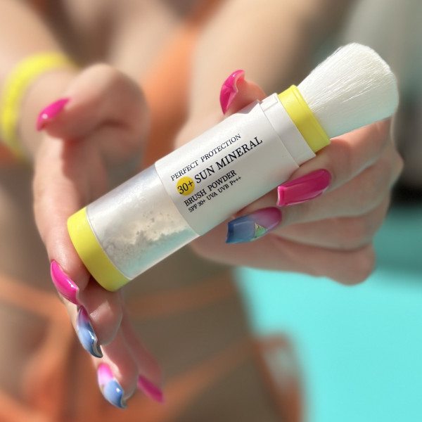 Сонцезахисна мінеральна пудра прозора з SPF 30+ Hillary Perfect Protection Sun Mineral Brush Powder Sheer Matte SPF 30+, 4 г
