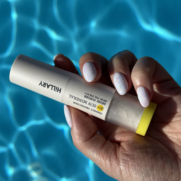 Сонцезахисна мінеральна пудра прозора з SPF 30+ Hillary Perfect Protection Sun Mineral Brush Powder Sheer Matte SPF 30+, 4 г