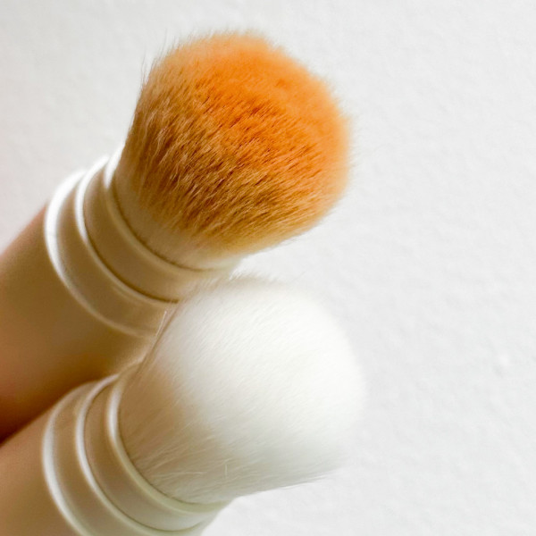 Сонцезахисна мінеральна пудра прозора з SPF 30+ Hillary Perfect Protection Sun Mineral Brush Powder Sheer Matte SPF 30+, 4 г