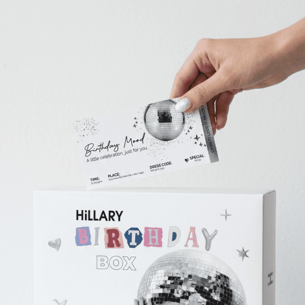 Набор Hillary's Birthday Deluxe Secret Box