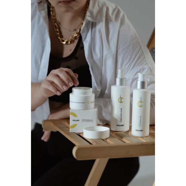 Антивозрастной уход с витамином C Hillary Vitamin C Anti-Aging Care