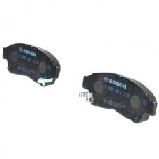 Тормозные колодки Bosch дисковые передние TOYOTA Camry/Corolla/Carina E/RAV 4/Sprinter F 0986461123