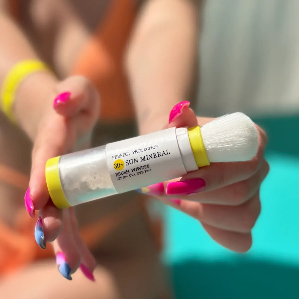 Солнцезащитная минеральная бежевая пудра с SPF 30 + Солнцезащитный крем для лица SPF 30+